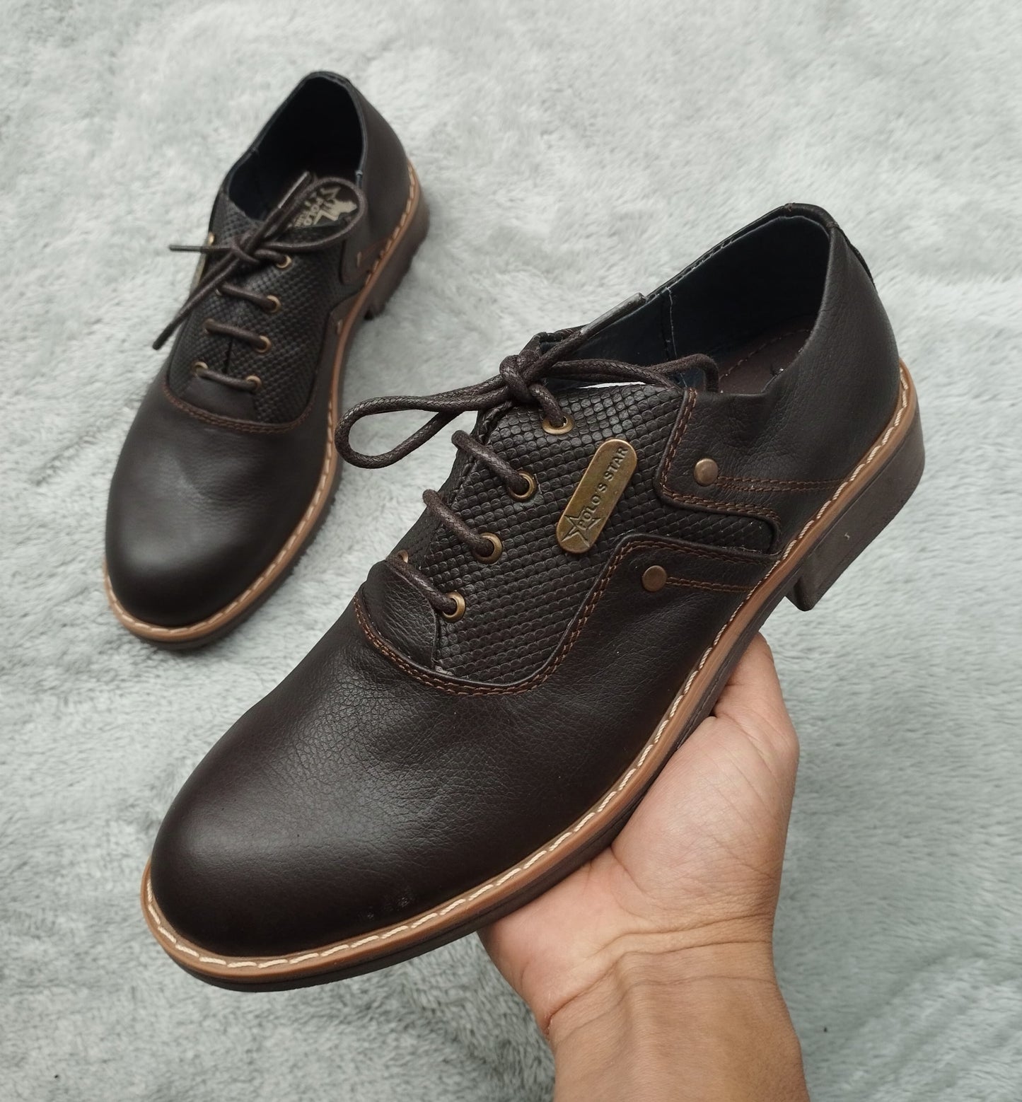 botin 500 cafe cuero Carazzi23