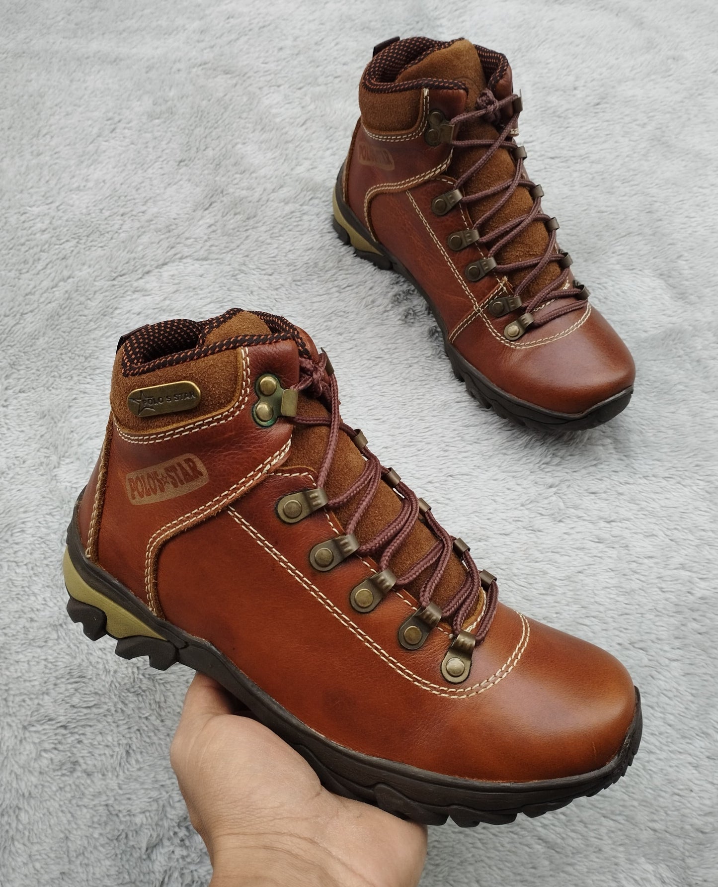 bota 08 coñac cuero Carazzi23