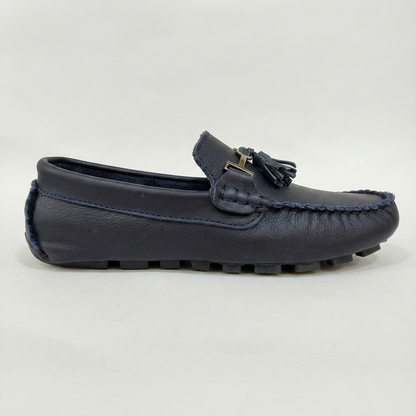 Mocasín de cuero azul con moño
