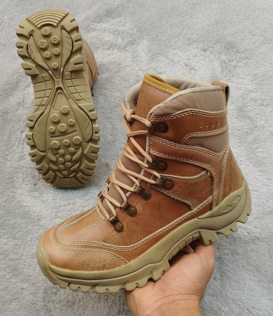 bota 012 miel cuero Carazzi23