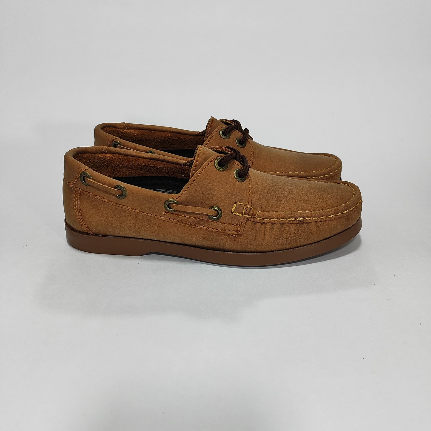 Apache miel con cordones, vista lateral