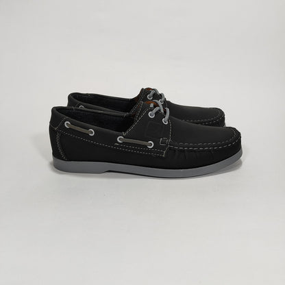 Apache negro con laterales y pasadores grises, vista lateral