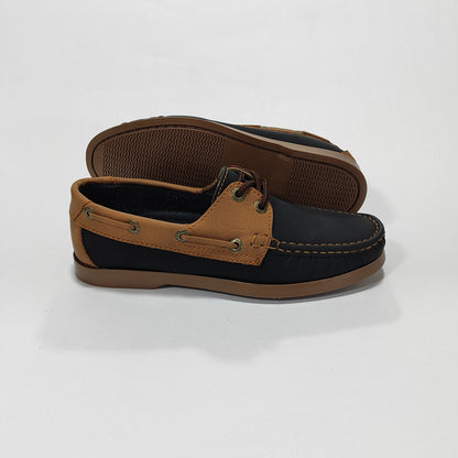 Zapato apache negro x miel con costuras contraste y suela café, vista posterior/lateral