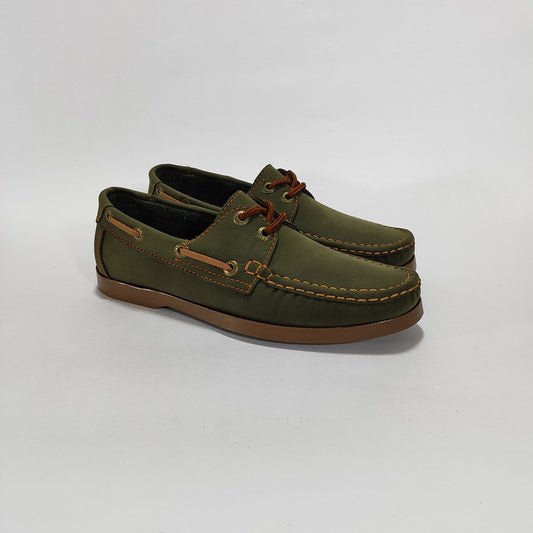 Apache verde oliva con cordones miel, vista tres cuartos3