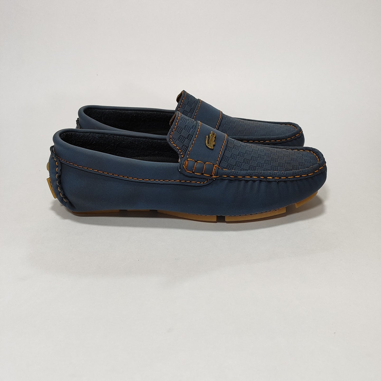 Mocasín azul (213 Rep), vista lateral