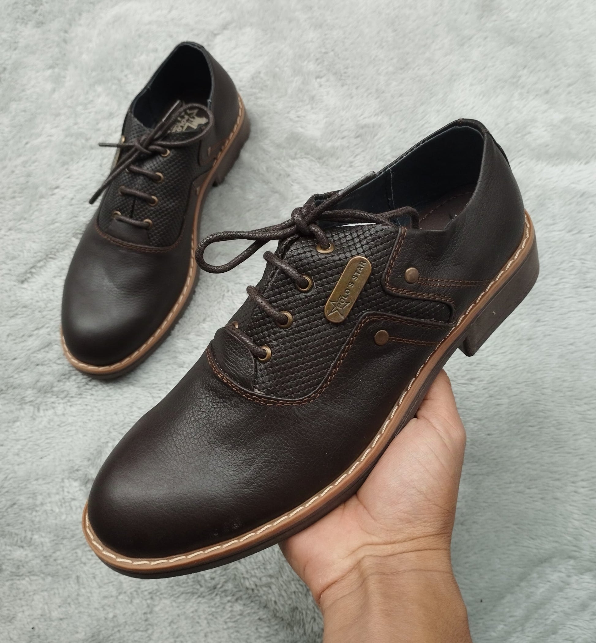 botin 500 cafe cuero Carazzi23