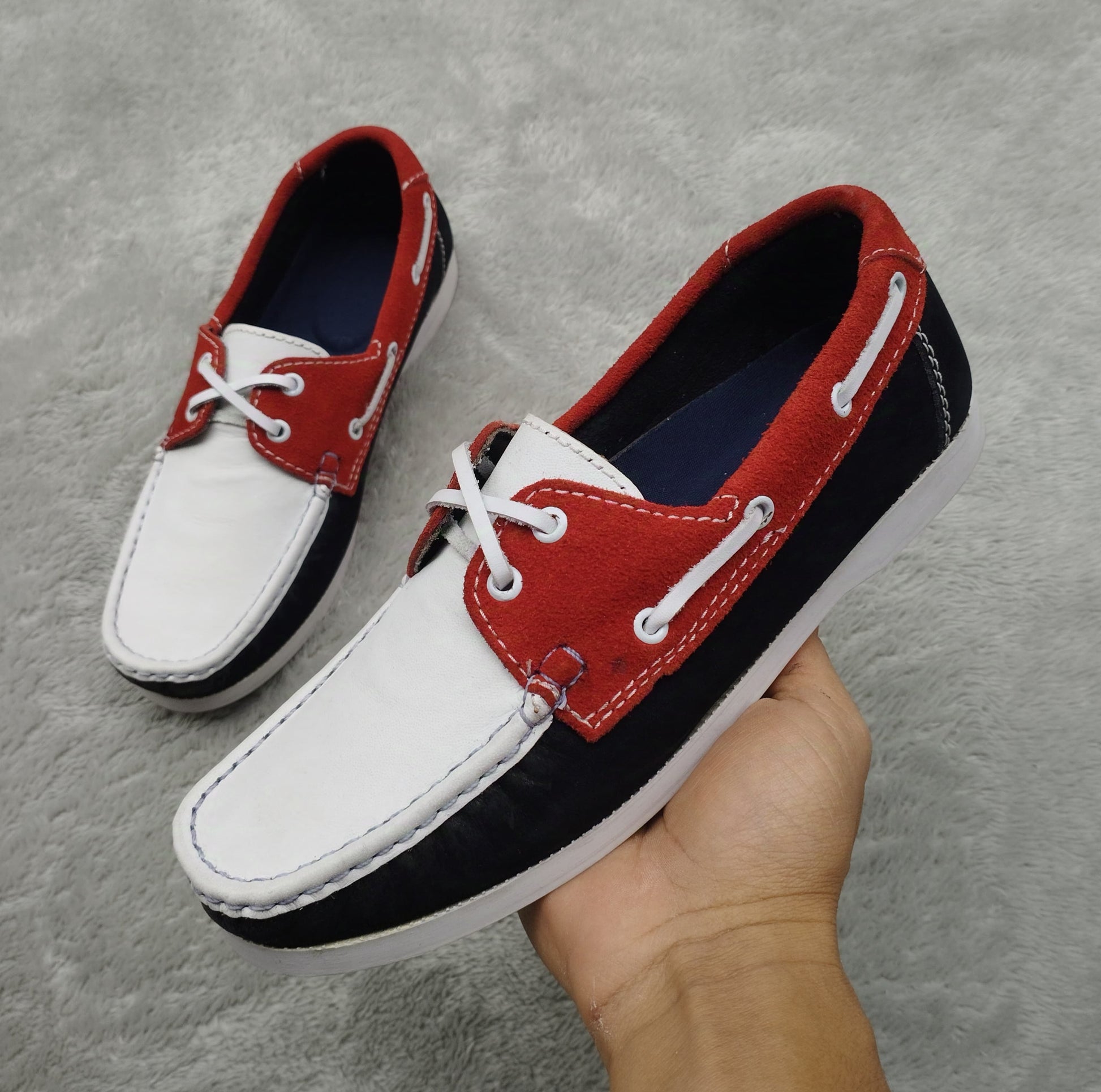 apache 222 tommy cuero Carazzi23