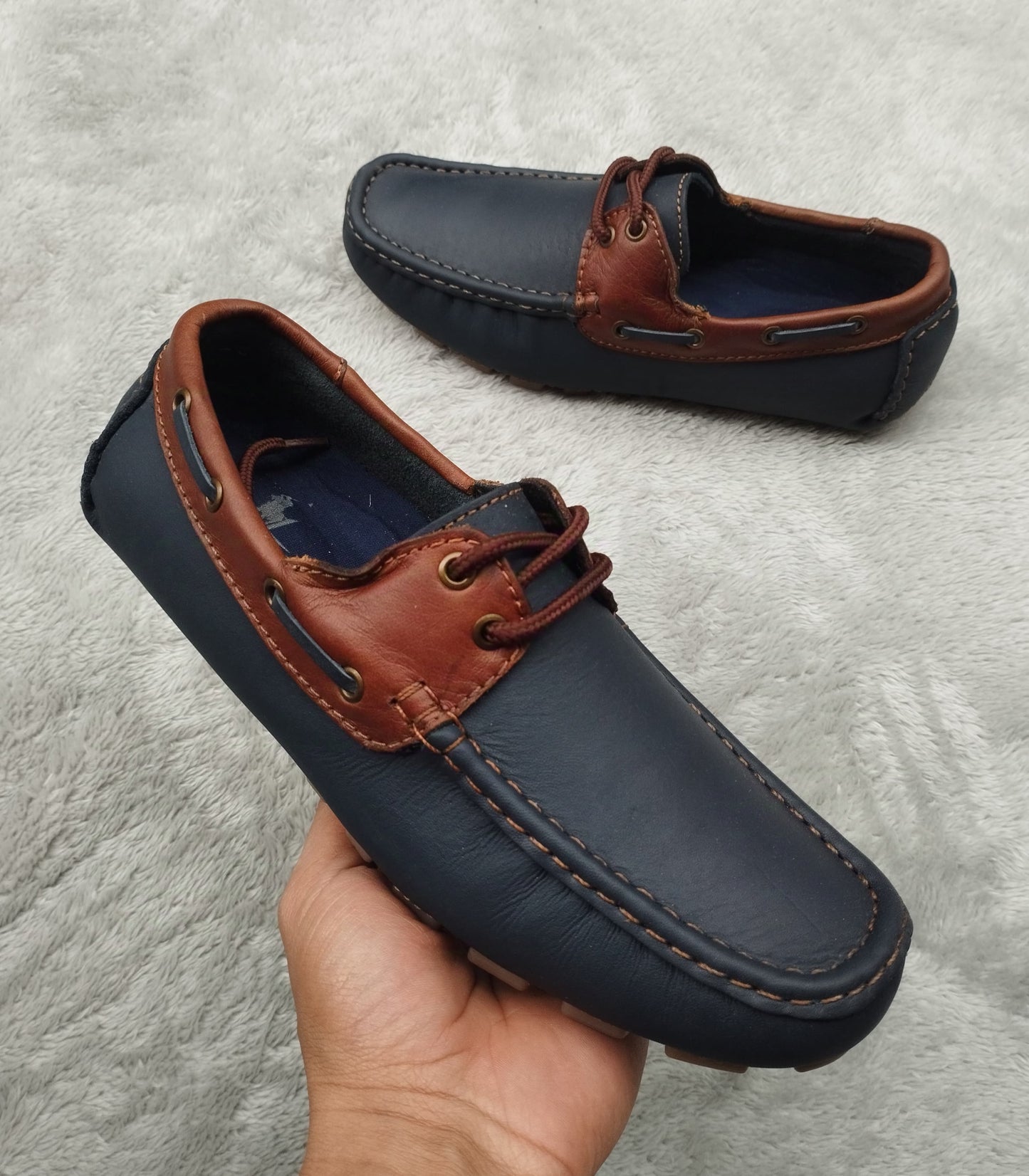 mocasin 224 azul x coñac cuero Carazzi23