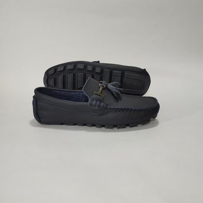 Mocasín de cuero azul con moño