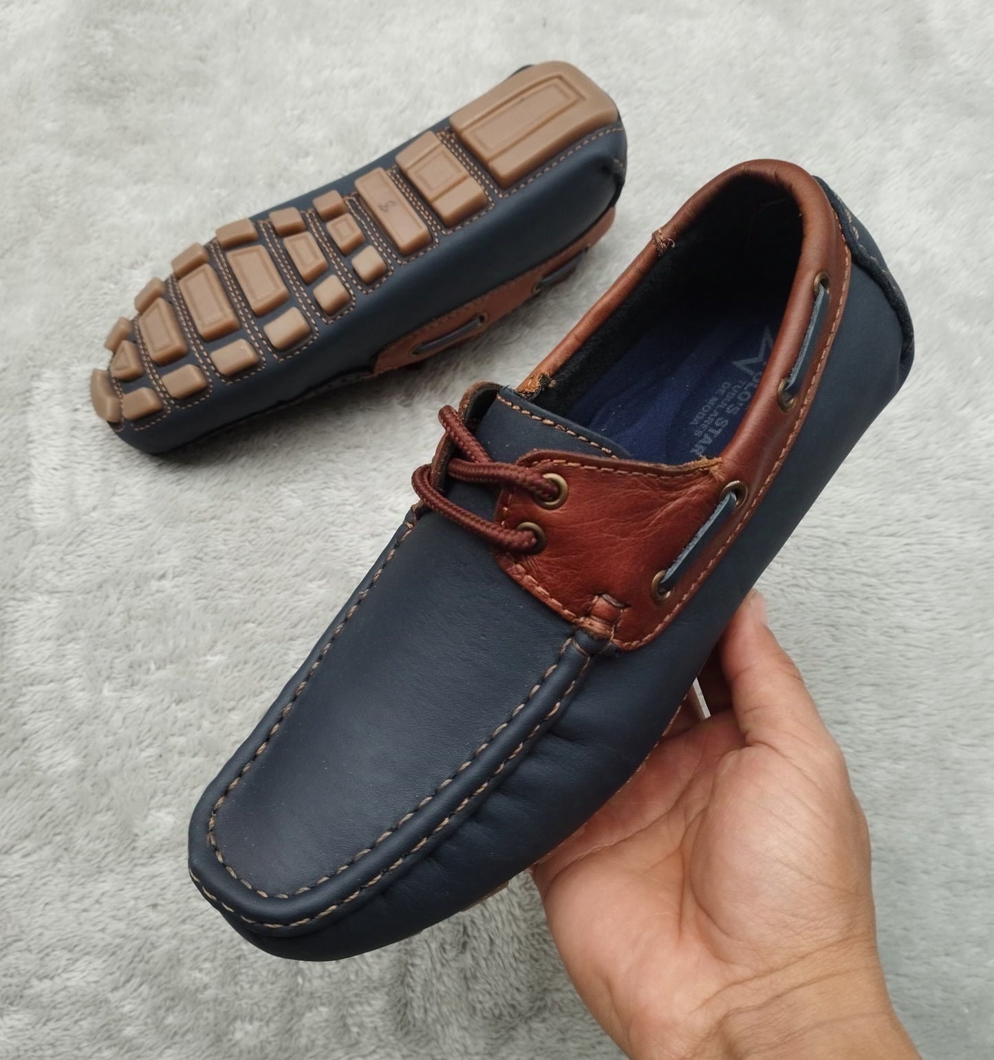 mocasin 224 azul x coñac cuero Carazzi23