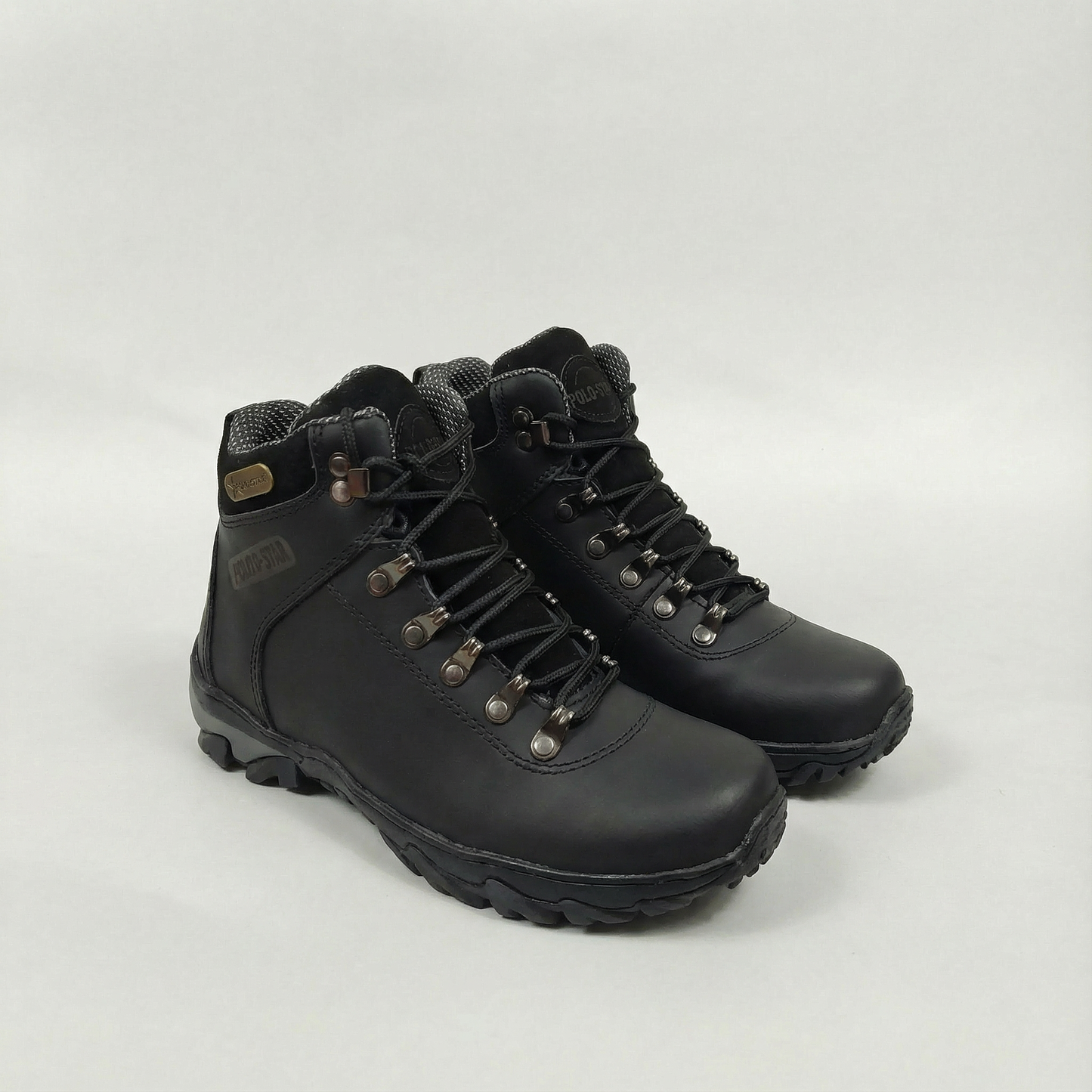 Bota 08 Negra Cuero